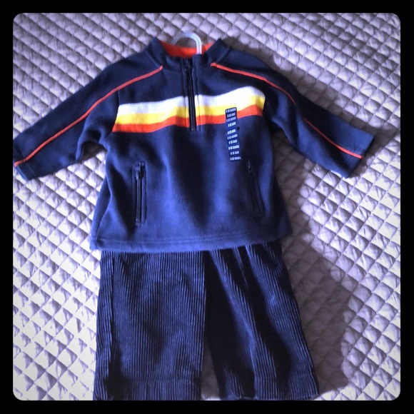 Baby Gap Toddler sweater and pants outfit - Picture 1 of 4
